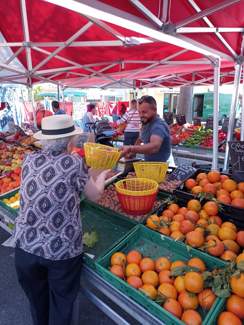 Une sortie au marché d'Orange