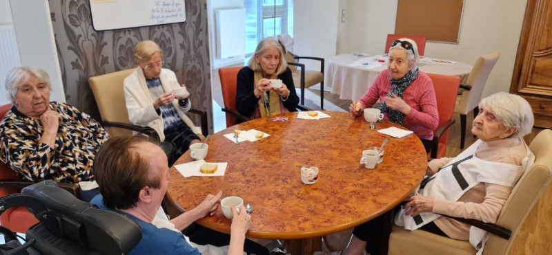 Atelier Sensoriels sur le Thé : un Voyage au Coeur des Sens