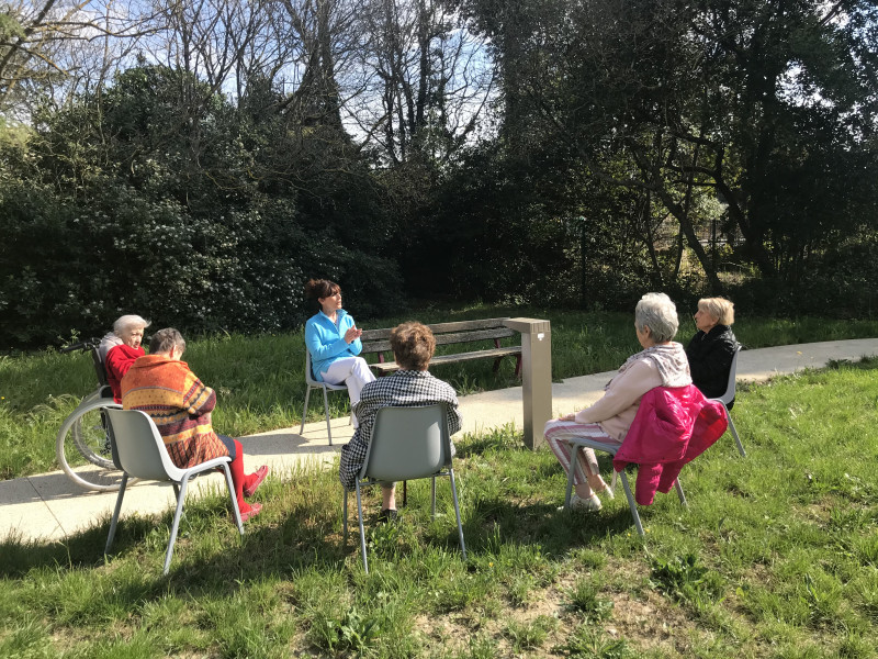 On chante dans le parc :