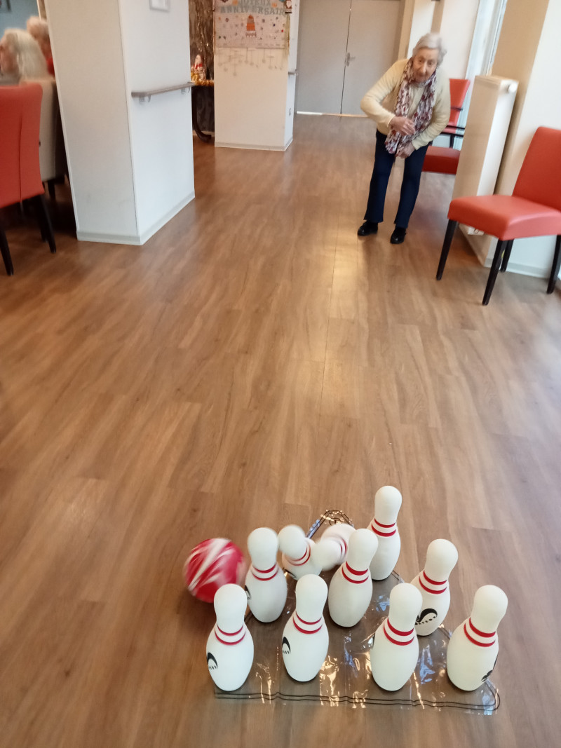 Du Bowling pour les résidents PASA du Sacré Coeur