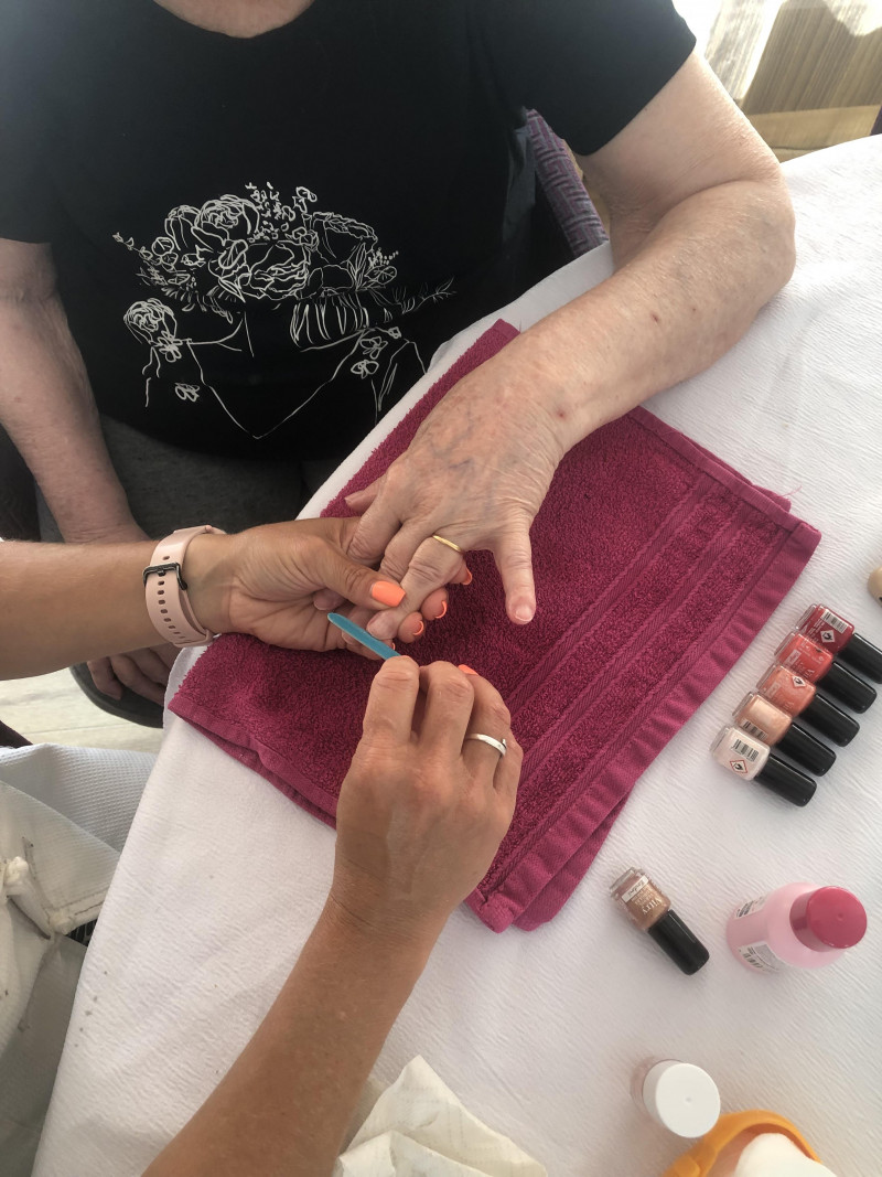 🌸 Atelier Soin des Mains – Socio esthétique 🌸
